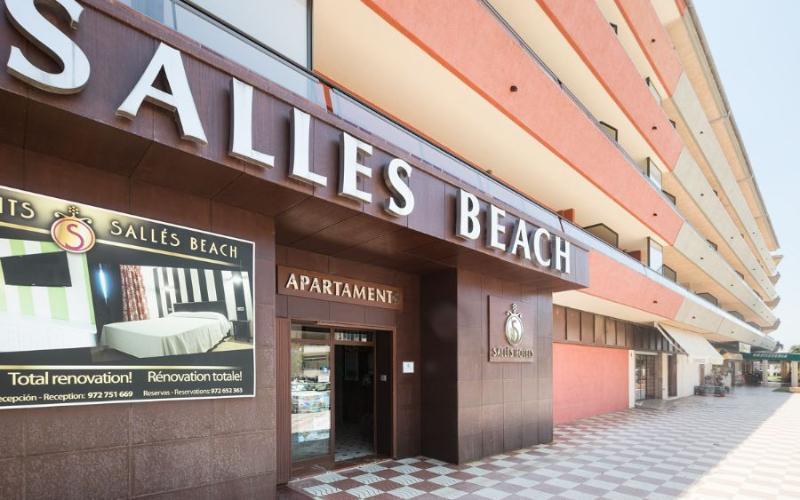 Apartamentos Sallés Beach L'Estartit Esterno foto