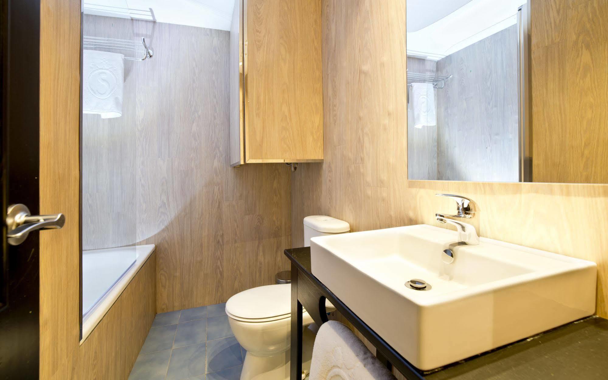 Apartamentos Sallés Beach L'Estartit Esterno foto